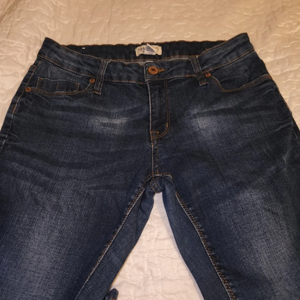 High Rise Skinny Jeans - Picture 2 of 4